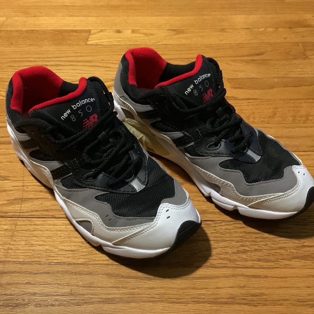 New Balance 850 Lifestyle Shoes